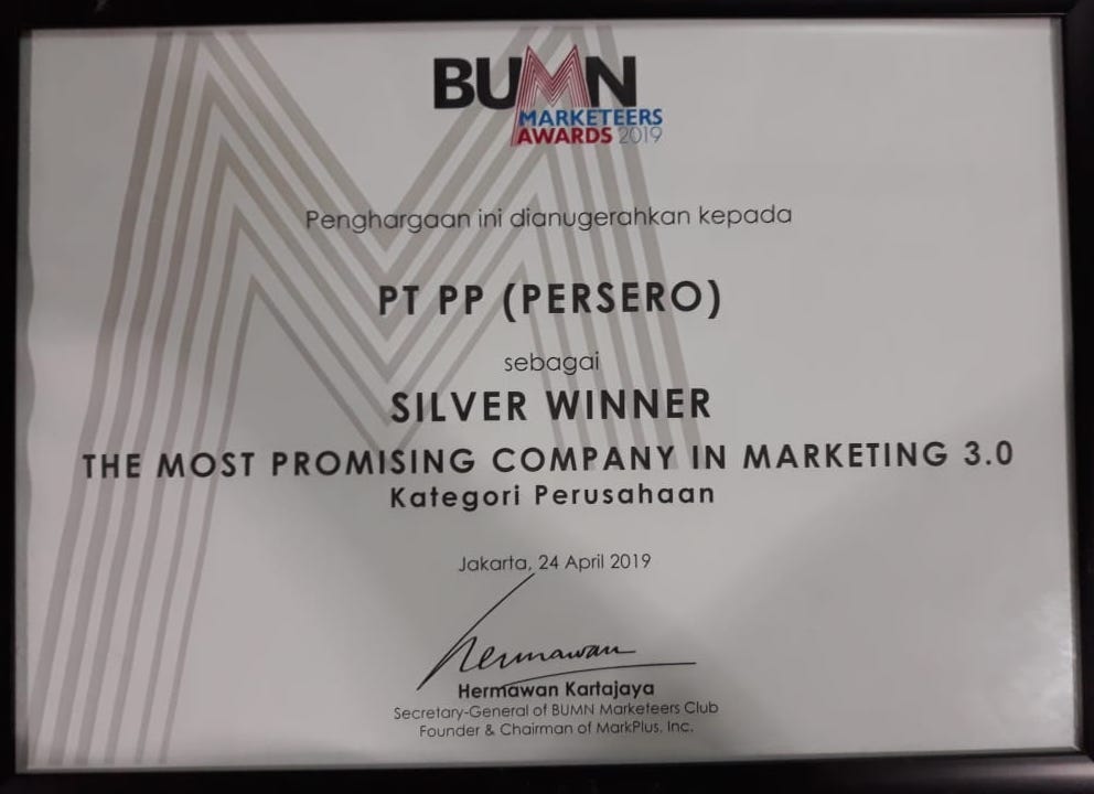 BUMN Markeeters Awards 2019 (Silver Winner - The Most Promising Company in Marketing 3.0 Kategori Perusahaan)